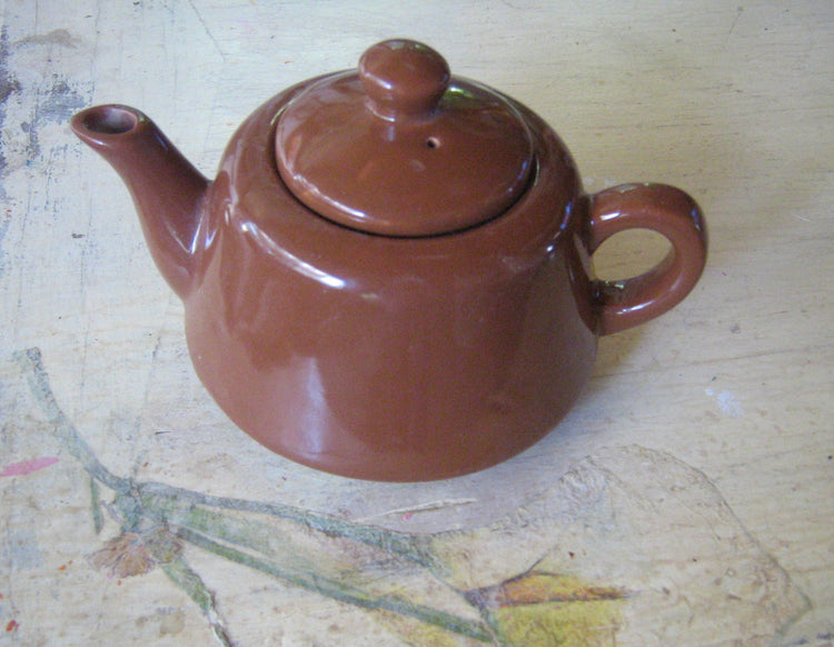 Mid century ceramic. Vintage teapot. Kettle. Ceramic teapot. Tea kettle. Brown teapot. Small teapot. Mid century teapot. Small kettle.