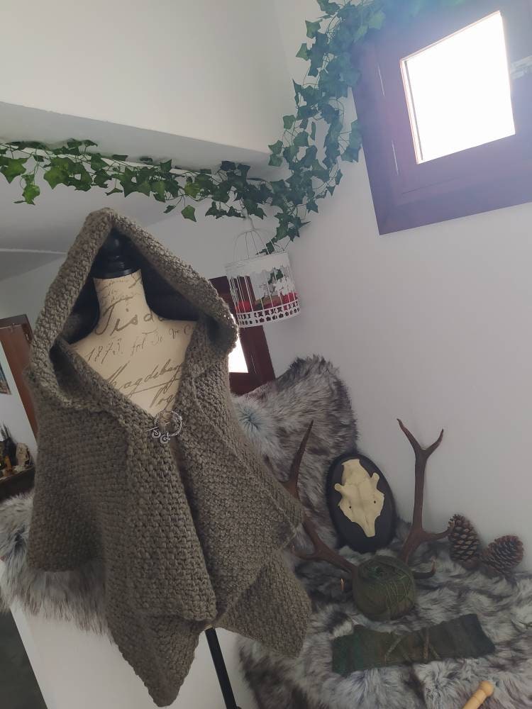 Handwoven Wool Alpaca Hooded Shawl: Viking Norse Pagan Capelet