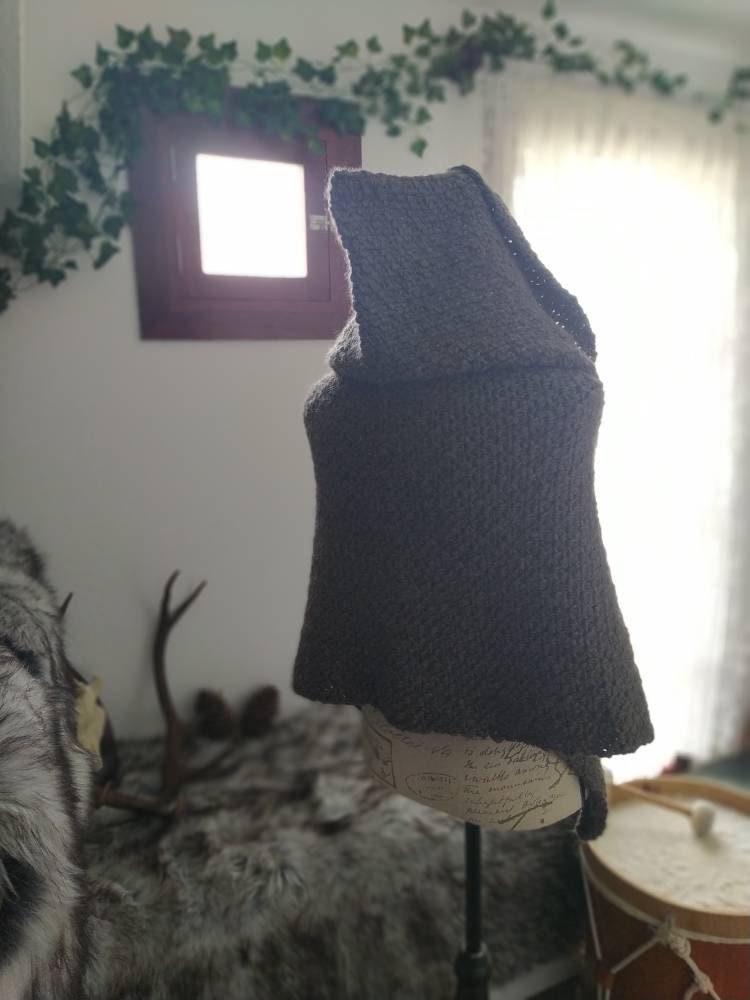 Handwoven Wool Alpaca Hooded Shawl: Viking Norse Pagan Capelet