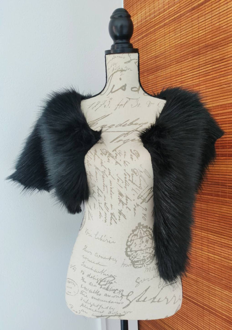 Black Fur Viking Mantle with Brooches, Norse Wedding Collar
