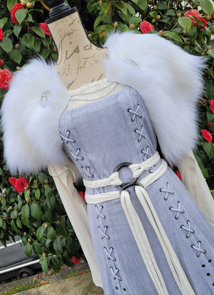 Viking Fur Wedding Cloak, Norse Mantle, Nordic Fur Shawl