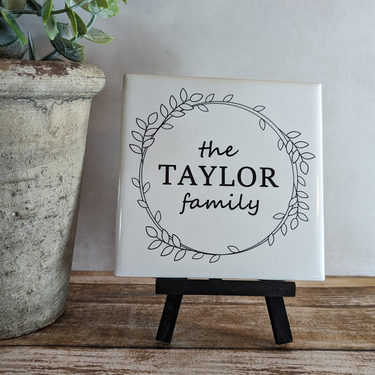 Custom Family Name Sign, YOUR Last Name tile with choice of leaf color, easel sign - easel included, leaf color choice