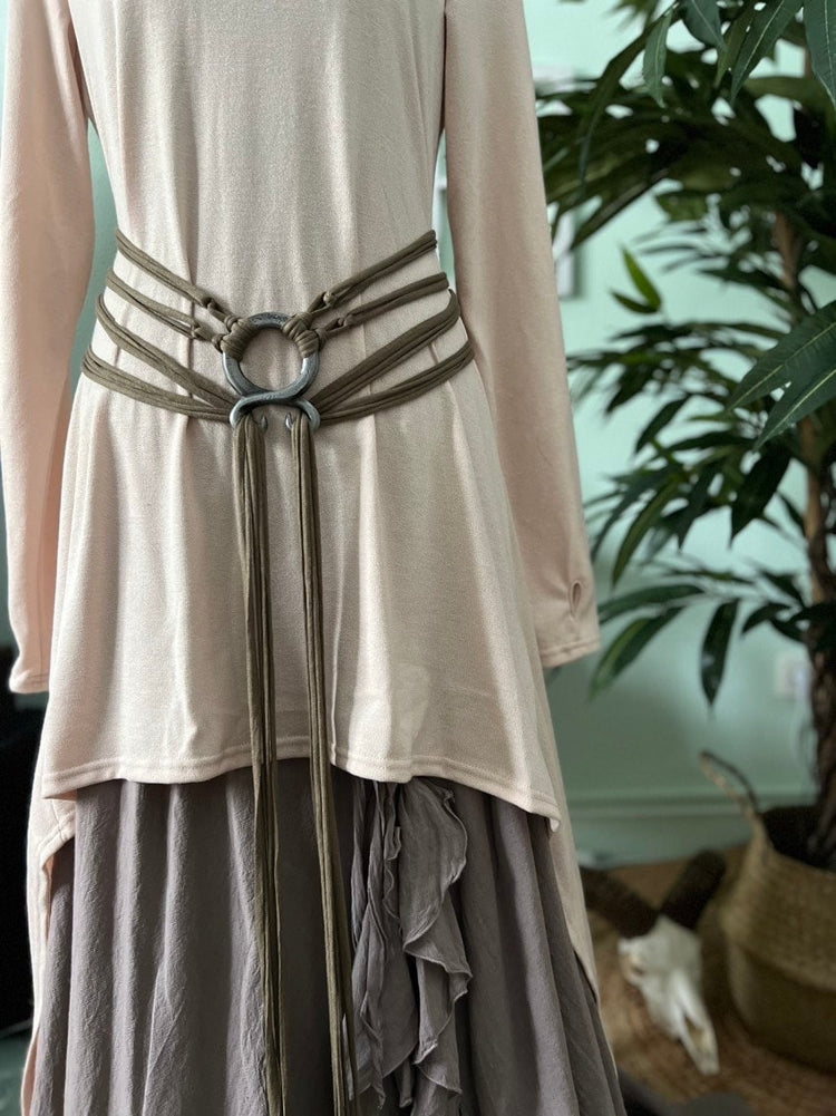 Cinturón de bruja nórdica: amuleto de cruz trol, tela reciclada, Norse Belt