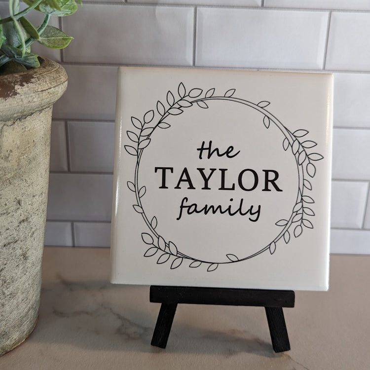 Custom Family Name Sign, YOUR Last Name tile with choice of leaf color, easel sign - easel included, leaf color choice