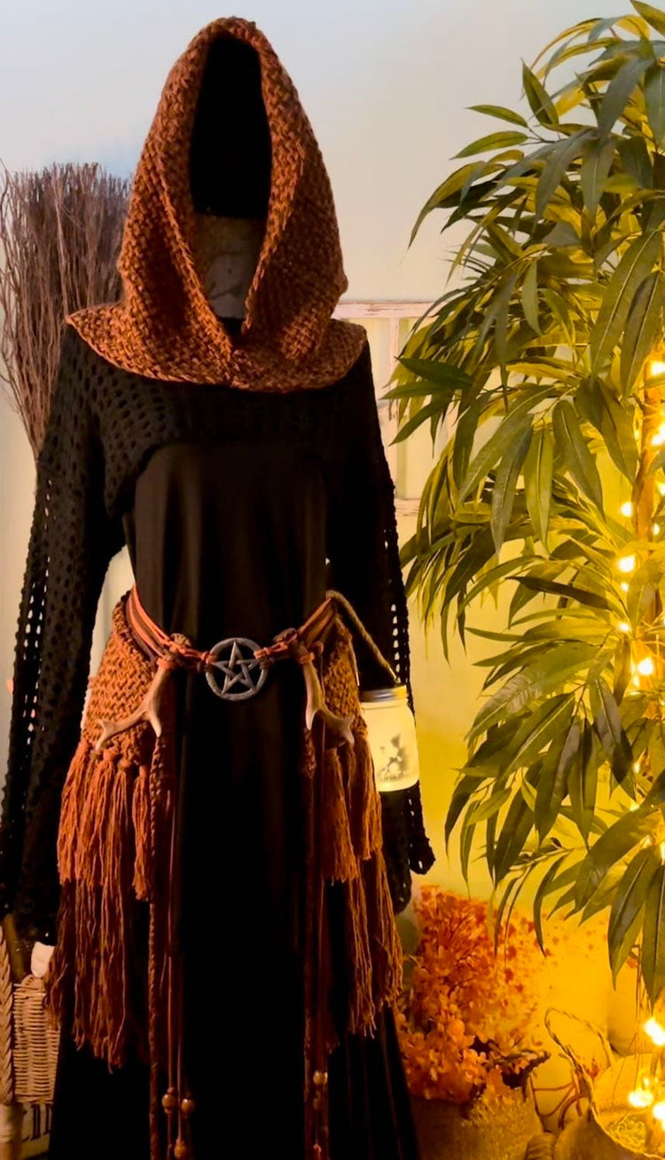 Capucha de bruja del bosque tejida a mano: Edición Samhain de otoño