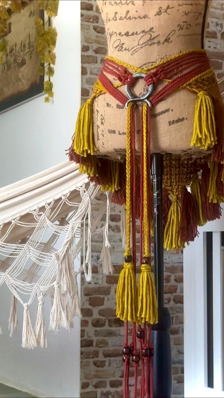 Handmade Maple Leaf Shawl: Woven Alpaca Autumn Fairyland Shawl