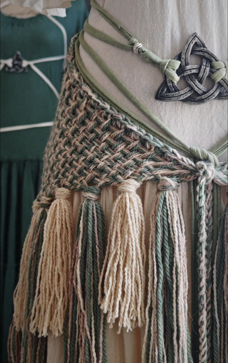 Celtic Triquetra Knot Belt: Handfasting Pagan Wedding