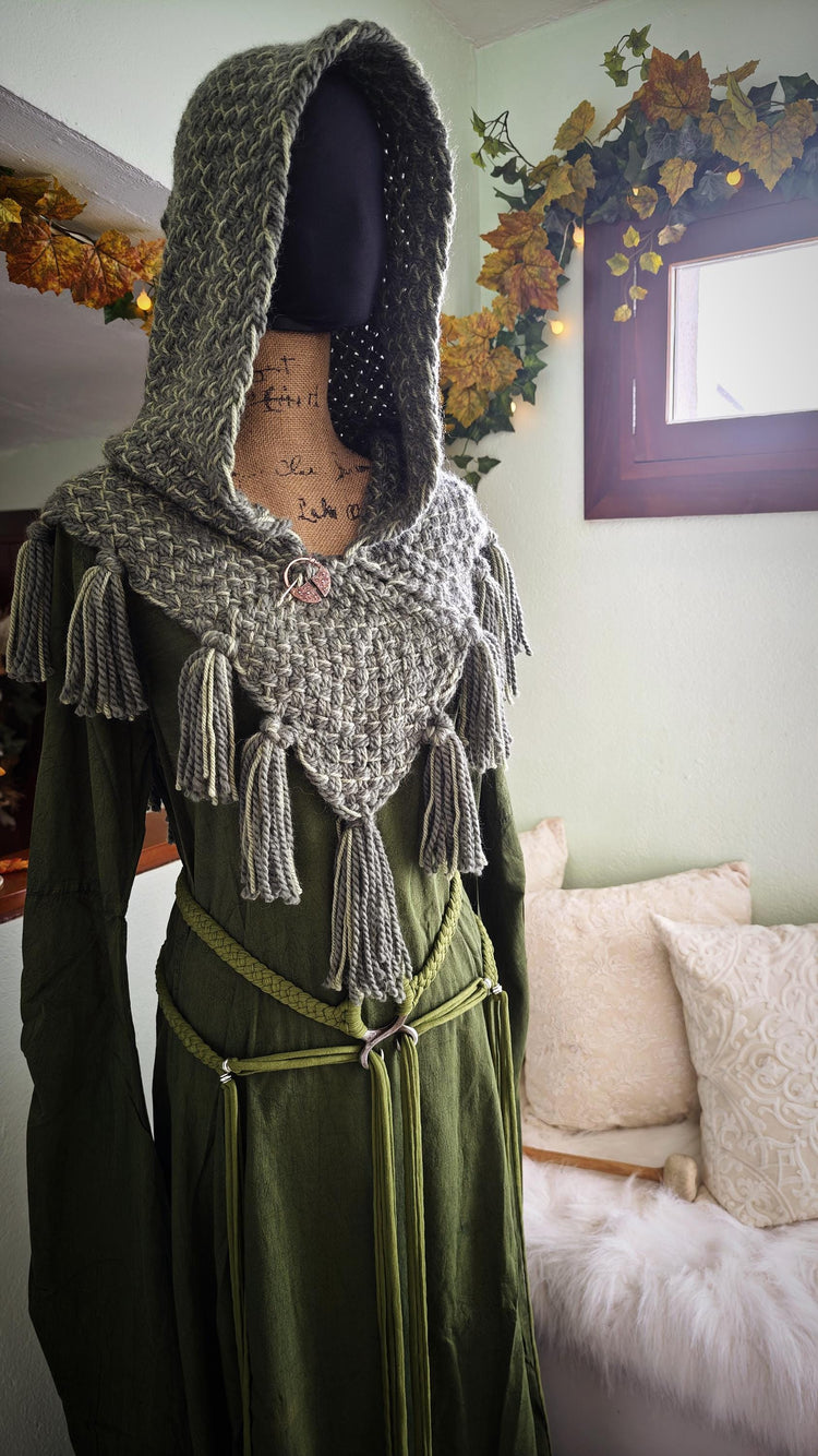 Handmade Wool Alpaca Viking Hood | Skjoldehamn Chunky Style, Celtic Pin
