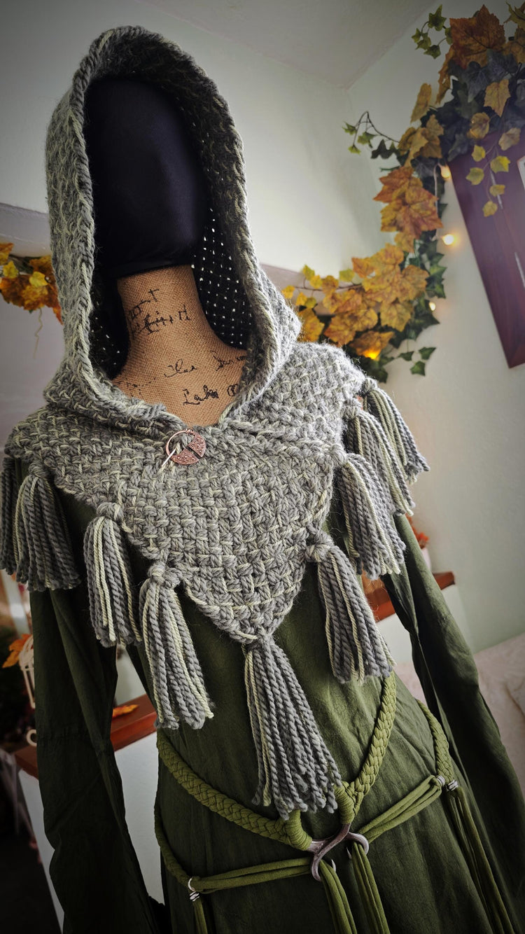Handmade Wool Alpaca Viking Hood | Skjoldehamn Chunky Style, Celtic Pin