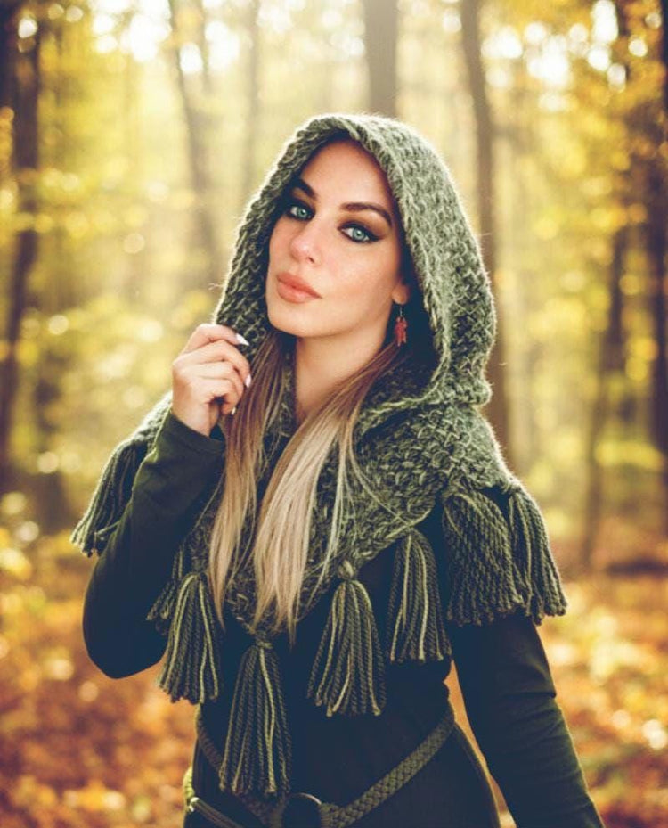Handmade Wool Alpaca Viking Hood | Skjoldehamn Chunky Style, Celtic Pin