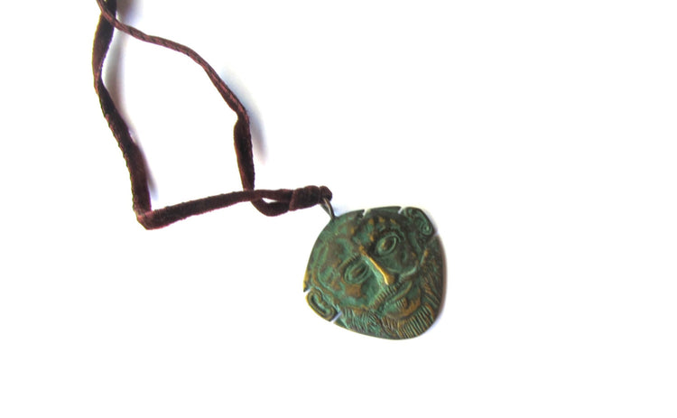 Face pendant. Vintage brass pendant. Greek pendant. Greek charm. Ancient greek. Greek mythology. Greek mythology jewelry. Agamemnon pendant.