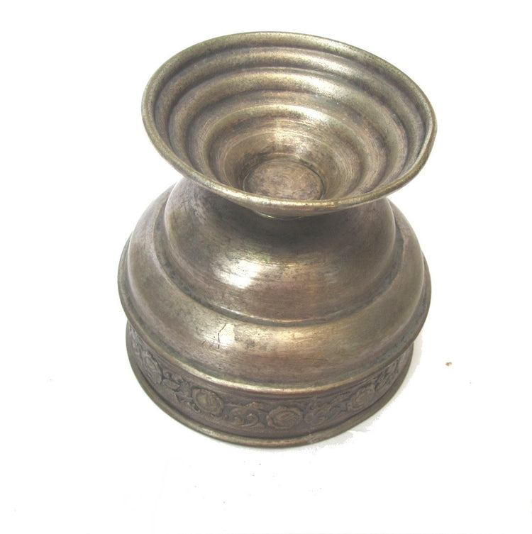 Candy bowl. Small bowl. Vintage candy dish. Trinket bowl. Silver bowl. Footed bowl. Roses bowl. Metal bowl. Pedestal bowl. Copper bowl.