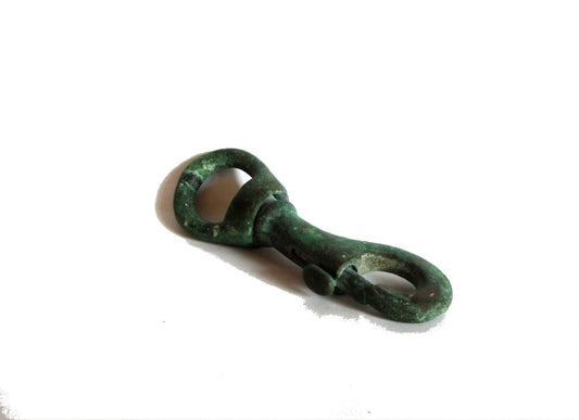 Metal clasp. Copper clasp. Vintage keychain. Keychain clasp. Swivel clasp. Carabiner. Snap hook. Rustic patina.