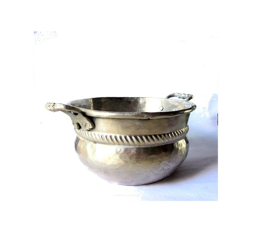 Silver home decor. Small bowl. Decorative bowl. Silver bowl. Bowl with handles. Metal bowl. Silver plated bowl. Vintage. Hand crafted.