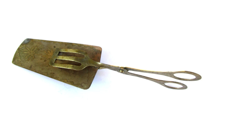 Copper kitchen. Kitchen utensil decor. Copper kitchen decor. Cake server. Tongs. Serving tongs. Pie server. Copper utensil. Scissor tongs.