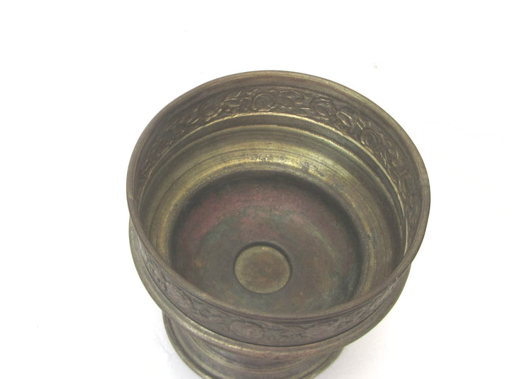 Candy bowl. Small bowl. Vintage candy dish. Trinket bowl. Silver bowl. Footed bowl. Roses bowl. Metal bowl. Pedestal bowl. Copper bowl.