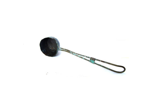 Kitchen decor rustic. Ladle. Farm kitchen. Farm kitchen decor. Patina decor. Copper kitchen. Copper kitchen decor. Antique kitchen utensil.