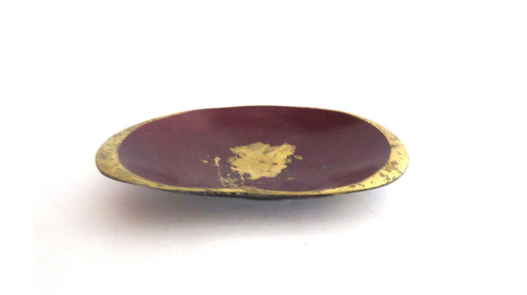 Vintage ashtray. Ashtray. Vintage trinket dish. Trinket bowl. Vintage trinket bowl. Brass ashtray. Brass trinket dish. Metal ashtray. Red.