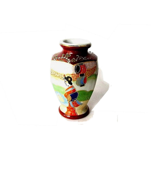 Ceramic japanese small vase. Gold trim japanese style vase with a geisha painting. Hand painted.