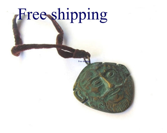 Face pendant. Vintage brass pendant. Greek pendant. Greek charm. Ancient greek. Greek mythology. Greek mythology jewelry. Agamemnon pendant.