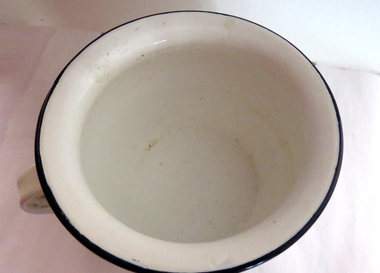 Antique enamel. White planter. Bathroom organization. Ba4911 Enamel pot. Enamelware pot. White enamelware. Metal planter. White enamel chamber pot.