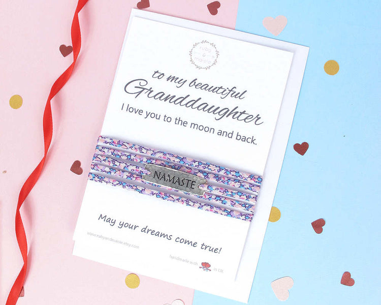 Namaste Charm Bracelet/Yoga Bracelet/Birthday Gift for Daughter Wife Sister/Friendship Bracelet/Mother in Law Gift/Bridesmaid Gift