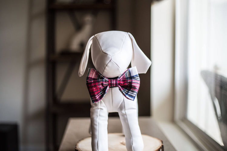 Christmas Bow Tie, Plaid Bow Tie, Christmas Plaid Bow Tie, Dog Bow, Dog Bow Tie, Holiday Bow Tie, Gifts For Dog Lovers