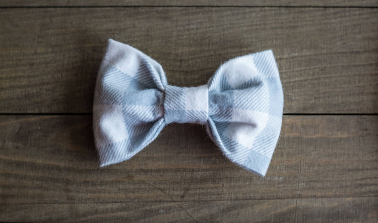 White Gray Plaid Bow Tie, Flannel Dog Bowtie, Plaid Dog Bow Tie, Plaid Dog Bowtie, Cat Bowtie, Fall Dog Bow Tie, Winter Dog Bow Tie