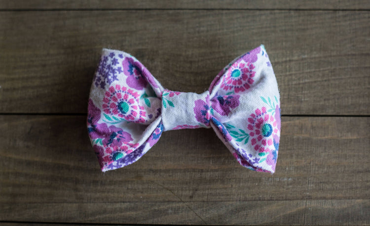 Flower Dog Bow Tie, Floral Print, Flowers, Flower Bowtie, Cat Bowtie, Fall Dog Bow Tie, Winter Dog Bow Tie