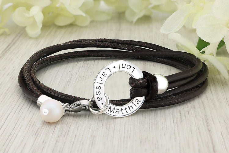 Hand stamped bracelet - Personalized Leather bracelet - Hand stamped jewelry - Personalized hand stamped bracelet - Leather bracelet