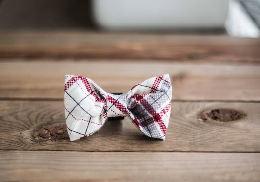 The Klaus- Christmas Dog Bow Tie, Holiday Pet Bow Tie, Plaid Bowtie , Christmas Plaid Dog Bow Tie, Holiday Gifts for Pet Lovers