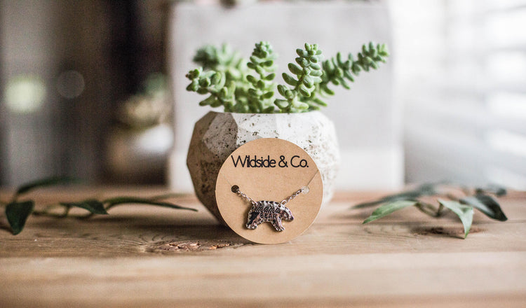 Mama Bear, Wolf Mama Necklace, Bear Necklace, Wolf Necklace, Gifts For Her, Valentines Day Gift, Mother's Day Gift, Birthday Gift