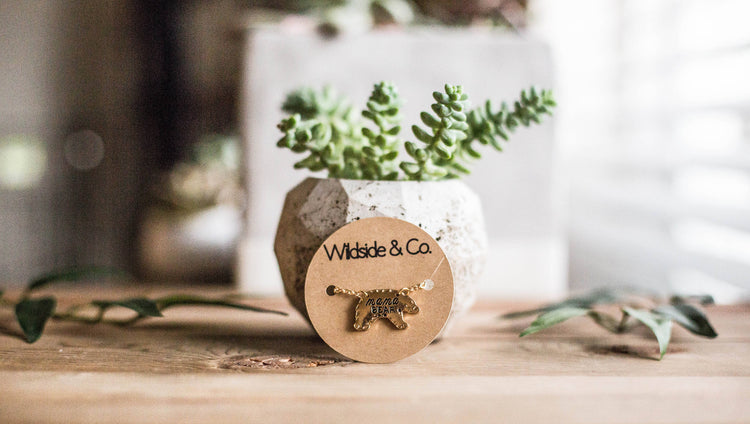 Mama Bear, Wolf Mama Necklace, Bear Necklace, Wolf Necklace, Gifts For Her, Valentines Day Gift, Mother's Day Gift, Birthday Gift