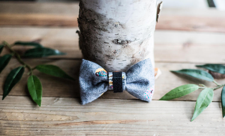 Dog Bow Tie || Donut Bow Tie || Bow Tie || Puppy Bow Tie || Food Dog Bow Tie || Cute Bow Tie || Cat Bow Tie || Pet Accessory || Donuts