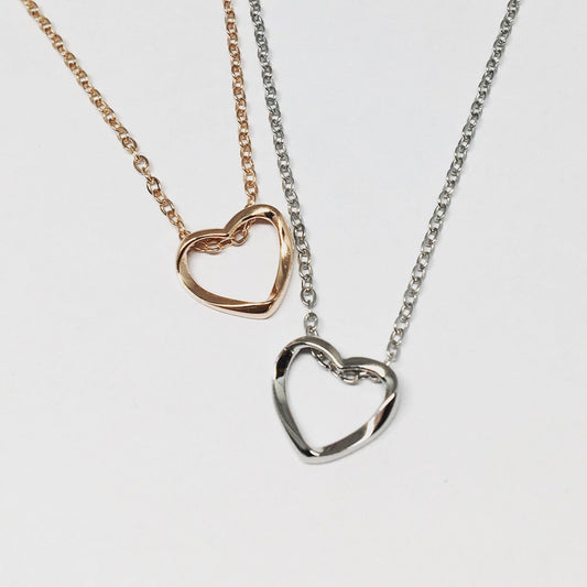 Simple Heart-shaped Pendant Necklace - 925 Sterling Silver - Silver or Rose Gold Color