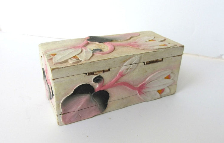 Shabby chic box. Floral box. Wood jewelry box. Decorative wooden box. Wood keepsake box. Rectangular box. Lotus decor. Mother's day gift.
