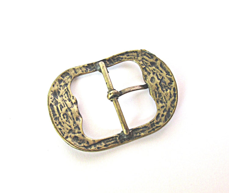 Brass belt buckle. Metal belt buckle. Western belt buckle. Solid brass belt buckle. Womens belt buckle. Mens belt buckle. Oval. Vintage.