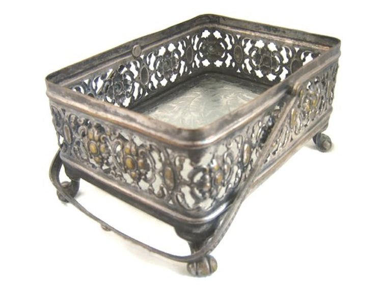 Candy dish vintage. Vintage trinket dish. Candy basket. Candy display. Silver candy dish. Silver plated dish. Footed candy dish. Filigree.