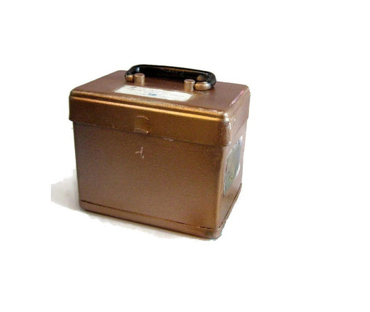 Industrial vintage. Industrial decor. Metal box. Box with handle. Old tool box. Small tool box. Distressed drager gas detector box. Germany