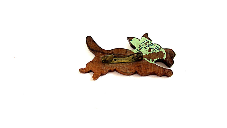Animal pin. Wood pin. Animal brooch. Wooden pin. Dog pin. Dog brooch. Wood brooch. Wooden brooch. Vintage dog jewelry. True vintage. Brown.