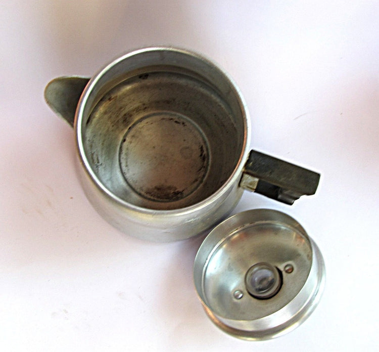 Coffee maker. Vintage coffee maker. Vintage coffee pot. Vintage aluminum. Bakelite handle. WearEver stove top percolator.