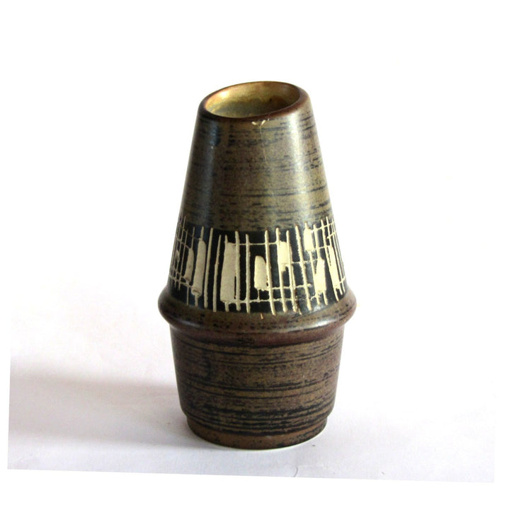 Ceramic vase. Vintage vase. Pottery vase. Brown pottery. Small vase. Bud vase. Brown vase. Textured vase. Diagonal vase.