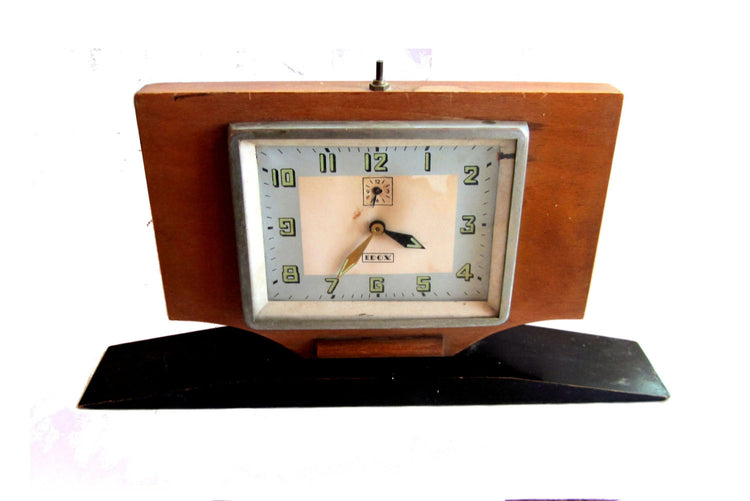 Antique clock. Vintage clock. Alarm clock. Wood clock. Vintage alarm clock. Mechanical clock. Wooden clock. Mid century clock. Working.