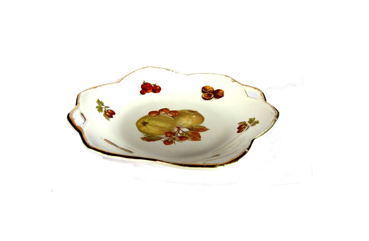 China vintage. Porcelain bowl. White porcelain bowl. China bowl. Small bowl. Fruit design. Gold trim dish. Ruffled bowl. Shallow  bowl.